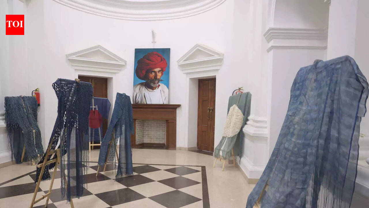 Three states, one dialogue and a creative communion