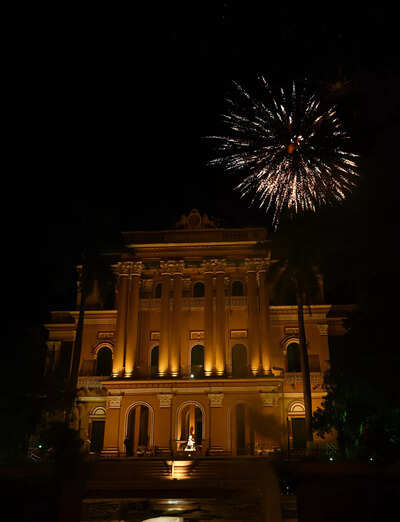  A city proudly reclaims its past