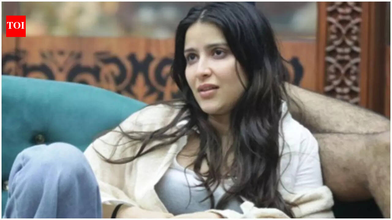 The 50: Khanzaadi gets voted out from the show; leaves the house after an ugly clash with Chahat Pandey