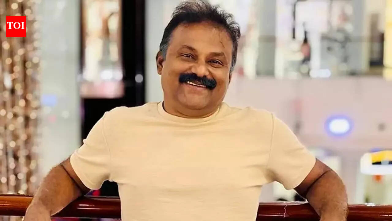 Malayalam actor Riaz Pathan injured in car crash; Vehicle hits divider in Theni