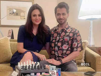 Real life love story: How 'Shark Tank India' Judge Anupam Mittal met and married Aanchal Kumar