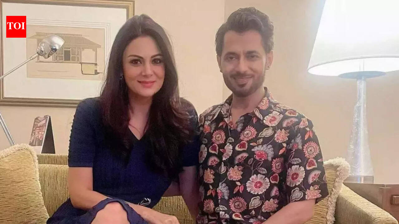 Real life love story: How 'Shark Tank India' Judge Anupam Mittal met and married Aanchal Kumar