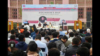 KMC marks 72nd Founder's Day with cultural vibrance