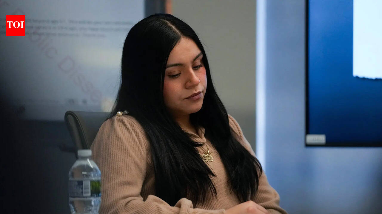 Marimar Martinez shooting: Bodycam video shows moments before Chicago Border Patrol agent opened fire; texts reveal ‘5 shots, 7 holes’ message