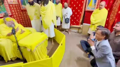 Did Premanandji Maharaj warn Rajpal Yadav about difficult times two months ago? Here's what he had said