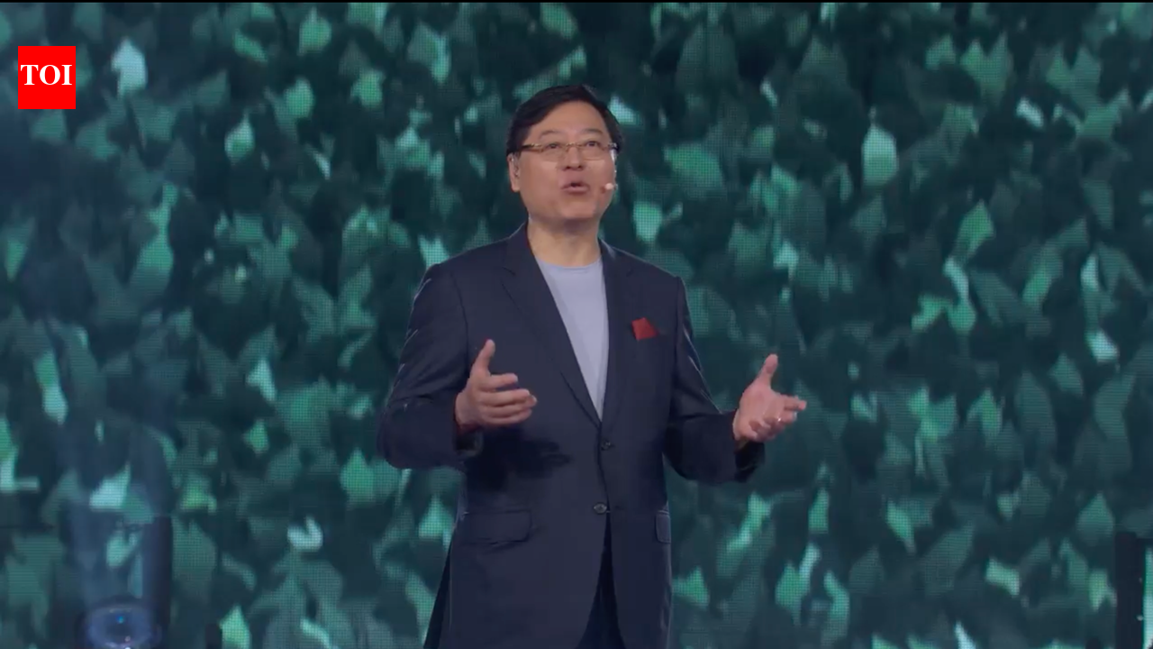 World’s largest PC maker Lenovo’s CEO Yang Yuanqin has a memory chip shortage warning: We expect sales to …