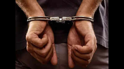 Two held with 18 kg of cocaine worth Rs 9 lakh from Ranchi railway station