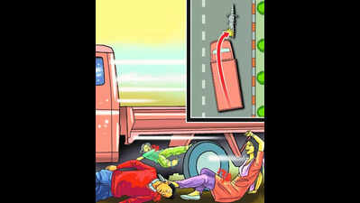 Three siblings killed, father injured as trailer hits bike on NH-27