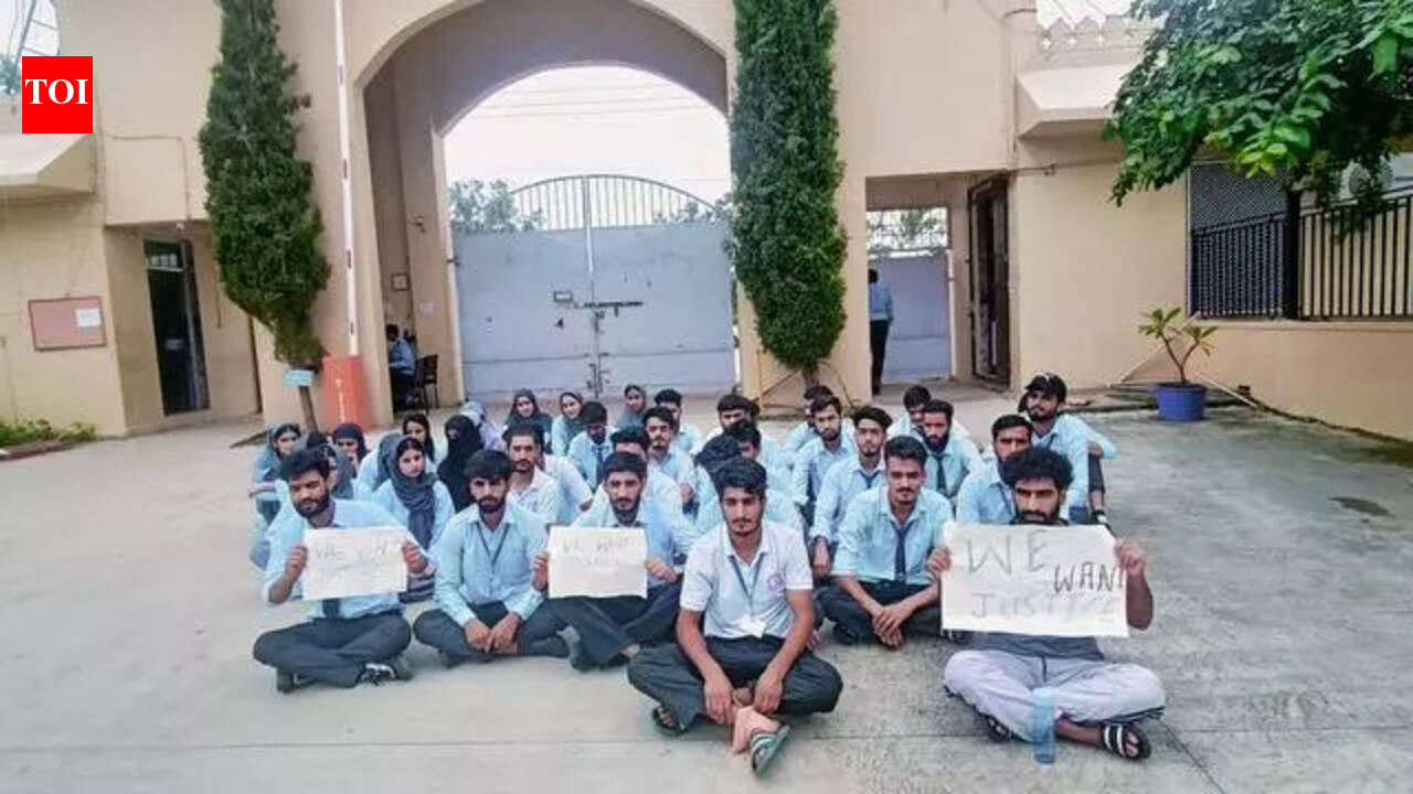 39 students of Mewar University suspended for protesting on campus