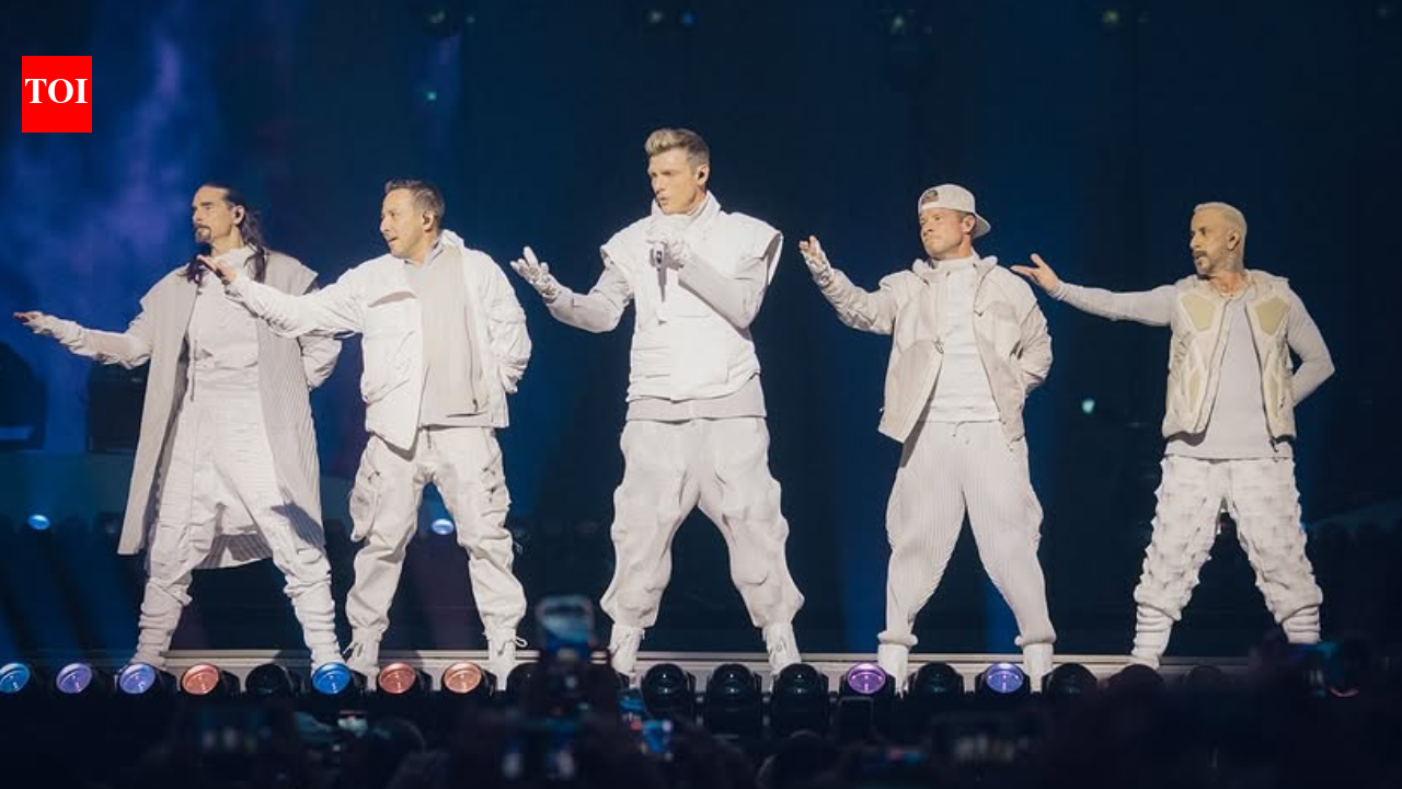 Backstreet Boys manifesting a Super Bowl Halftime Show