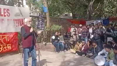 Bucket of water thrown at historian S Irfan Habib at Delhi University: 'Disturbing, shocking'