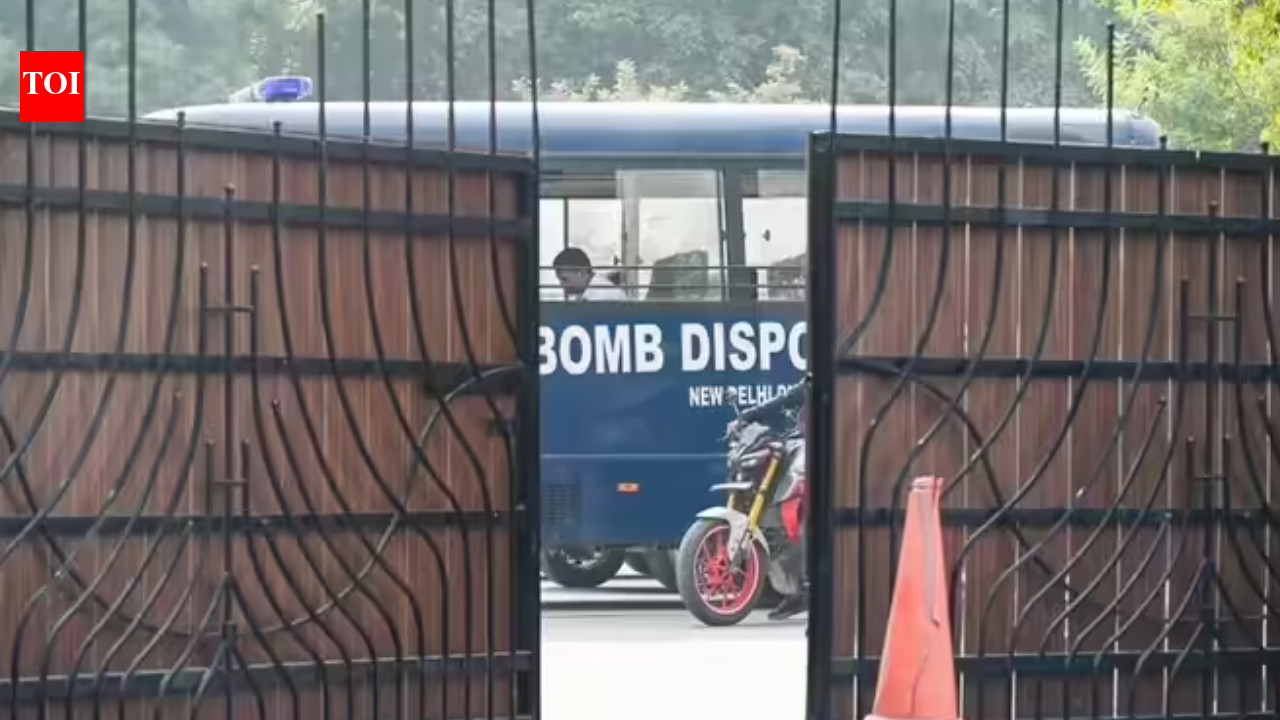 Several schools in Delhi get bomb threat emails; security upped