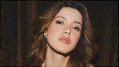 Shanaya Kapoor reveals shocking cheating incident during overseas trip; ‘He was messaging five girls’