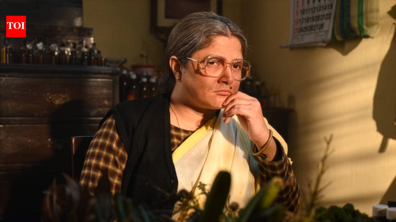 First look revealed: Srabanti steps into a never-seen-before avatar in new mystery series Thakumar Jhuli