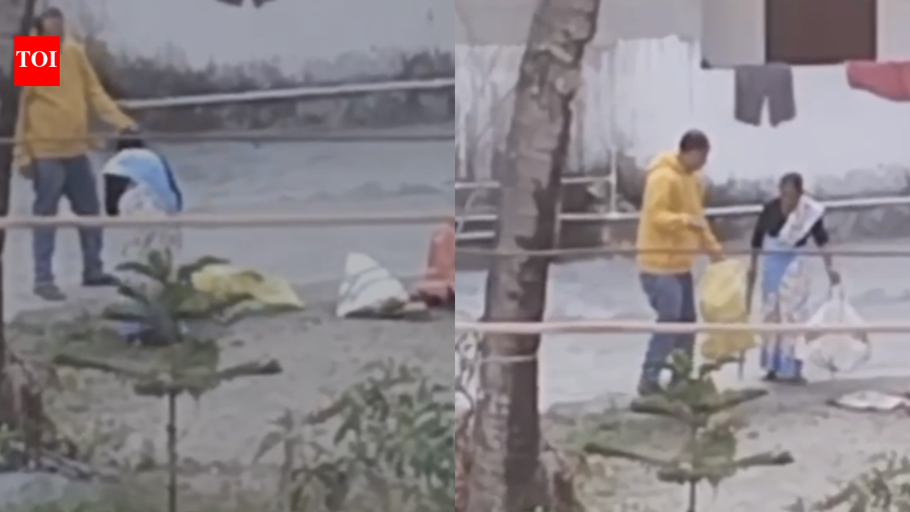 Puppy beaten with stick, stuffed in sack in West Bengal's Jalpaiguri; FIR registered