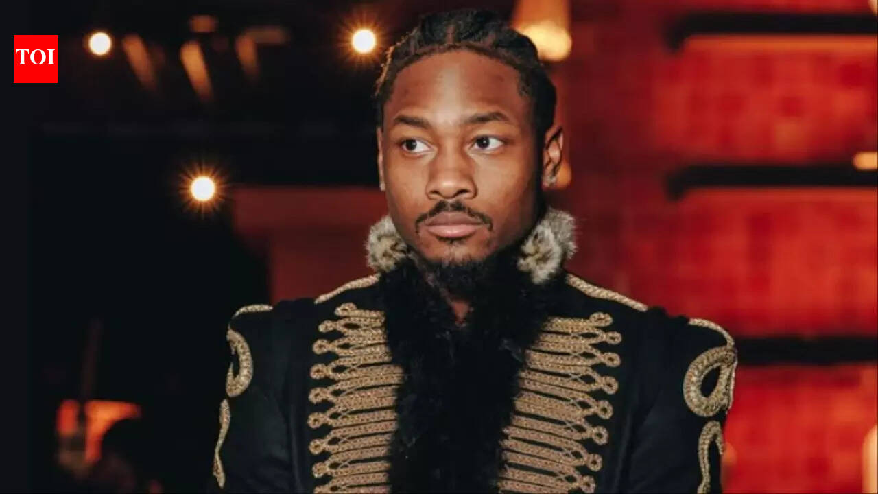 New England Patriots star wide receiver Stefon Diggs ordered to stay away from alleged chef after he pleads not guilty to assault charges