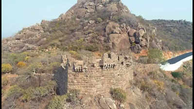 MP seeks Centre’s support for Kondaveedu fort restoration under Swadesh Darshan 2.0 scheme