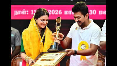 Udhayanidhi gives away TN govt awards for film and TV stars in Chennai
