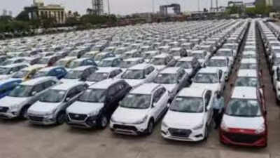 Passenger vehicle dispatches up 13% on GST reforms, price cut