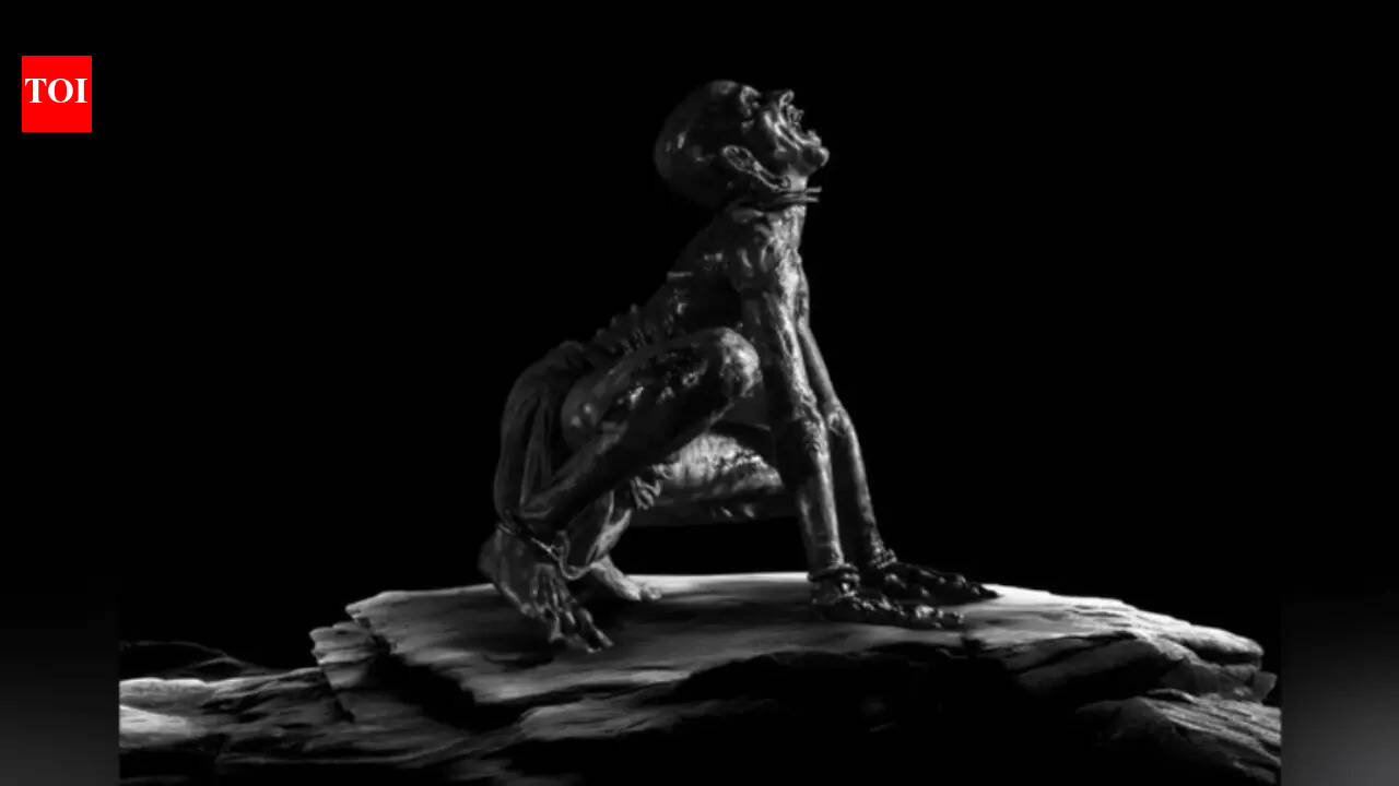 'Bramayugam' at Los Angeles: Mammootty called 'Legend'