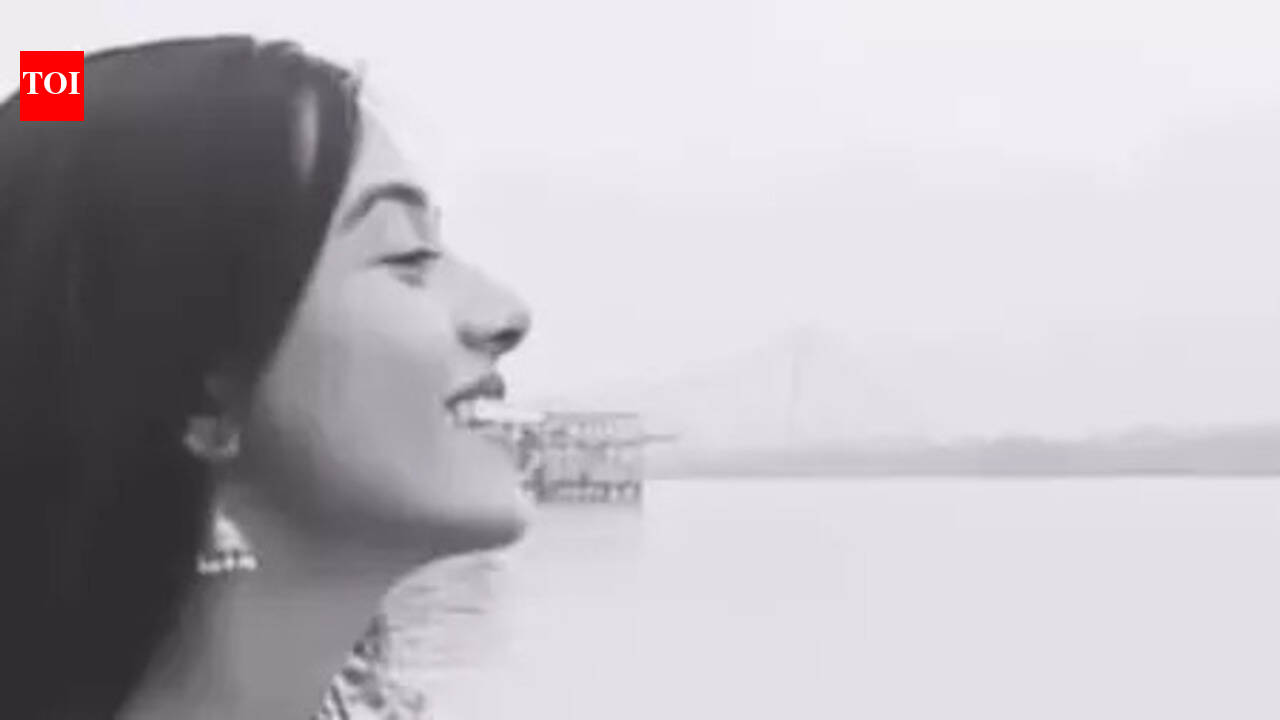 Amrita Rao pays tribute on Madhubala's birth anniversary; recreates iconic ‘Aaiye Meherbaan’ at Howrah Bridge