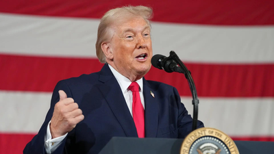 ট্রাম্পিয়ানা: ওহ, কানাডা! সেতু নয়, দেয়াল তৈরি করুন