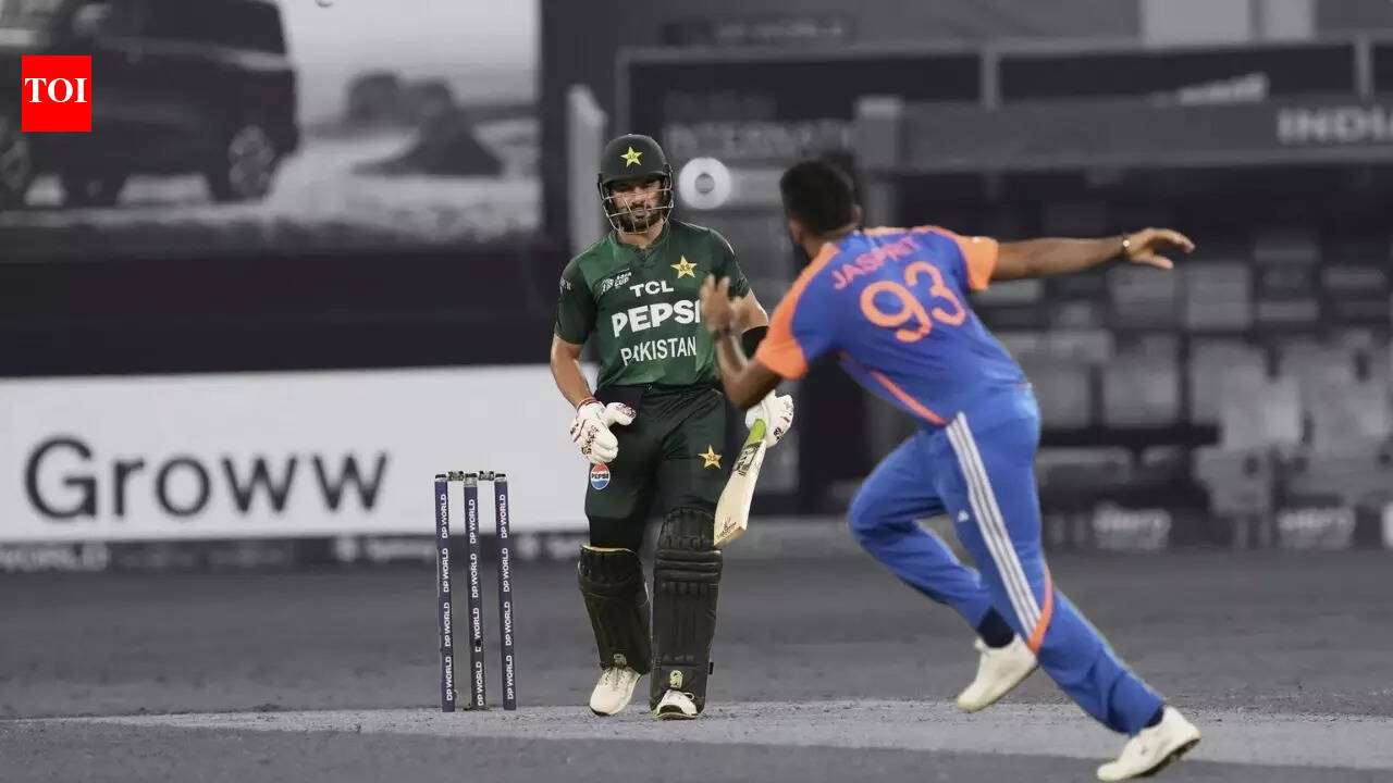 Sahibzada Farhan vs Jasprit Bumrah, Babar Azam vs Kuldeep: Five battles that could decide India vs Pakistan clash