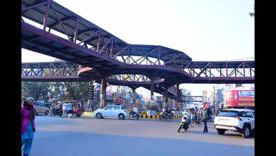 Rs 10cr skywalk in Bareilly remains non-operational; 5th tender issued