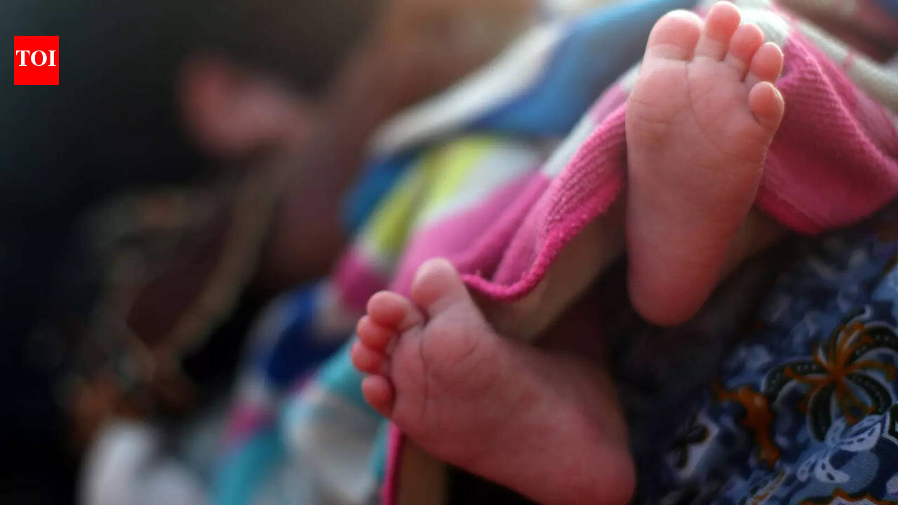 Two-year-old falls into drain in Patna, dies