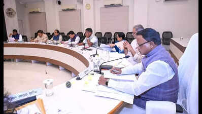 Council of ministers approves draft budget of Rs 3L cr