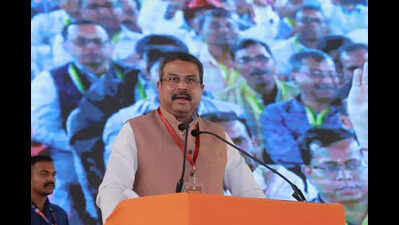 Bengal lost out on 10,000cr by opposing NEP: Union edu min