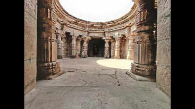 Anandeshwar Shiv Temple At Lasur: A Hemadpanthi Marvel Awaiting Promised Revival