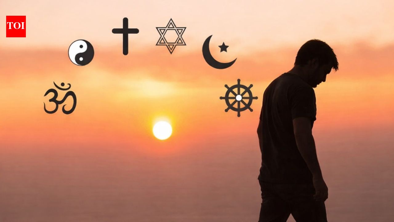 Is religion declining? 1 in 4 worldwide now non-religious, becomes third-largest group as Christianity falls