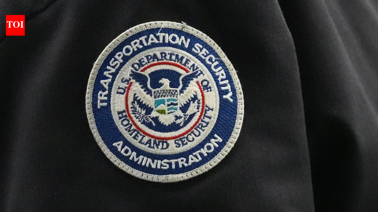 US DHS shutdown forces TSA officers to work unpaid; airport delays for passengers likely