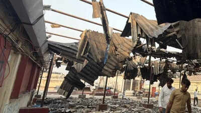 BMC demolishes unauthorised portions of Mumbai’s HR College in Churchgate