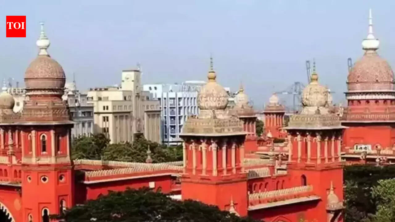 Madras HC judge recuses self over allegation lawyer took Rs 50 lakh to bribe him