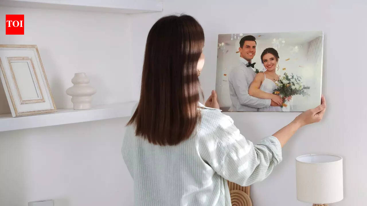 This is the right place to keep family photos in the house