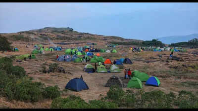 35-year-old man dies after being hit by loose boulder on Harishchandragad