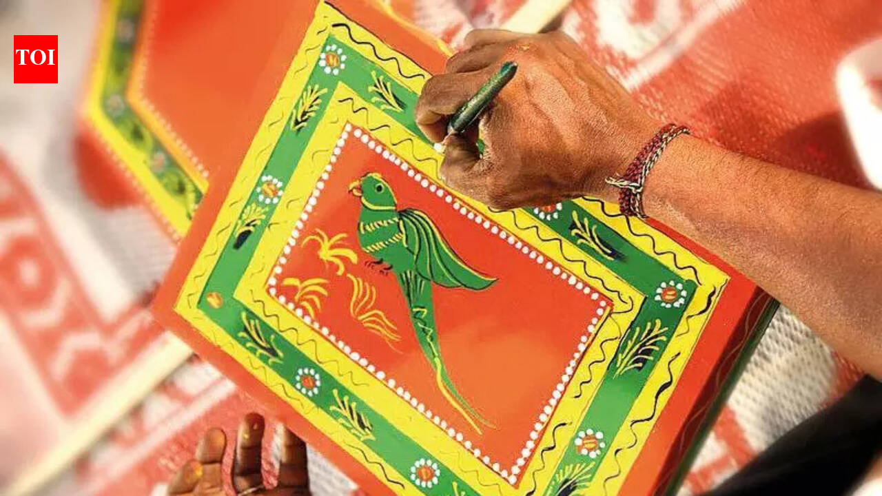 In a first, Chitari artisans offer public chance to dabble in age-old Goan craft