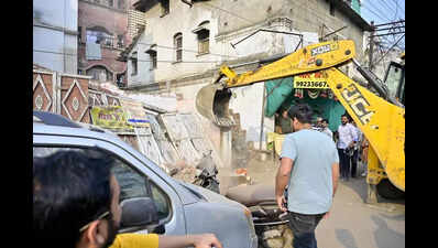Demolition drive on Old Bhandara Road from today