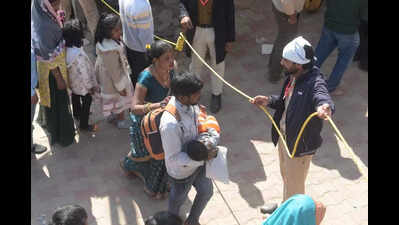All night queues, prayers mark Mahashivaratri in Tricity
