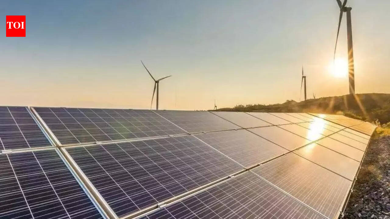 India adds record 52.5 GW in first 10 months of FY26