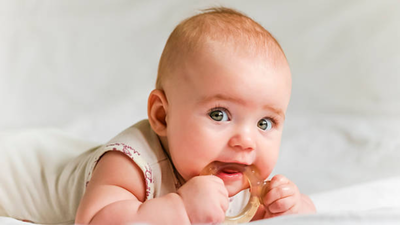 How to soothe your baby's teething woes naturally