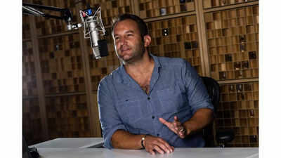 Popular radio show host David Greene claims Google stole his voice; Google responds