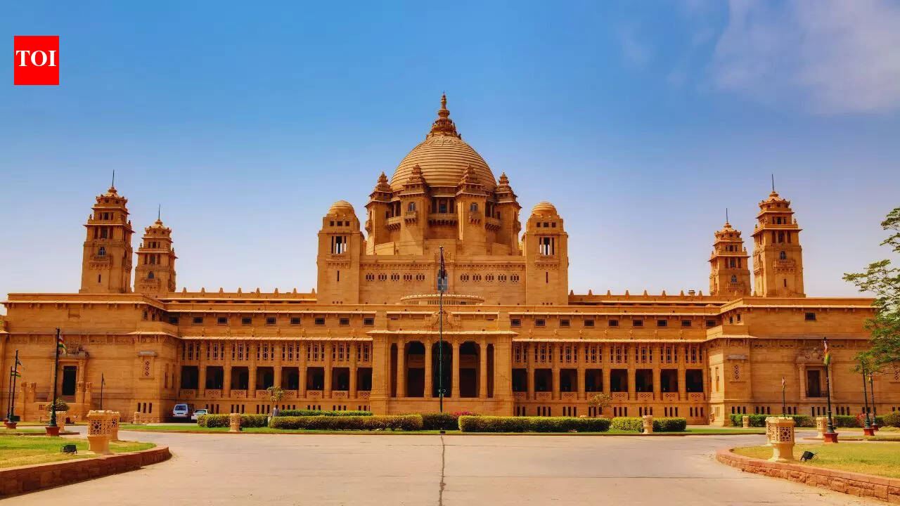 Who owns the iconic Umaid Bhawan Palace in Jodhpur and how did it become India’s most valuable private properties