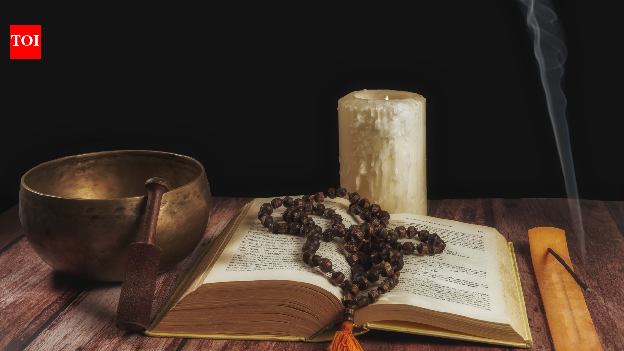 Bhagavad Gita shloka of the day to stop overthinking