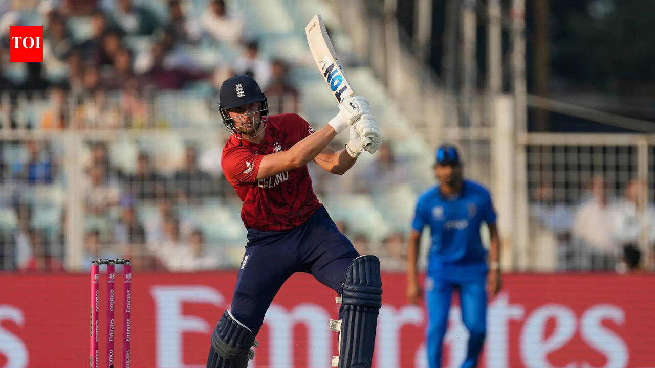 Will Jacks stars as England seal Super Eights spot with 24-run win vs Italy