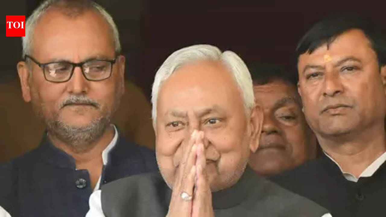 CM transfers Rs10,000 each to 25 lakh women under flagship scheme