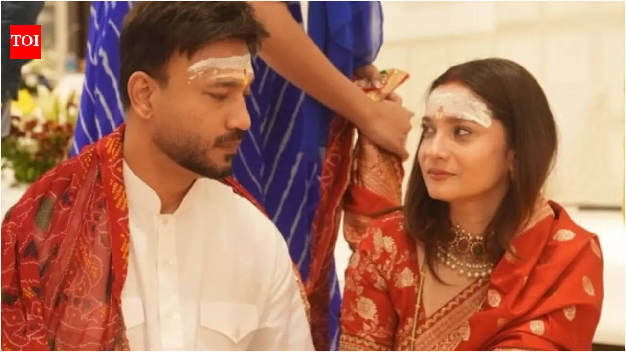 Ankita Lokhande and husband Vicky Jain perform puja on Mahashivratri, say ‘Shiva Parvati showed that live exists'