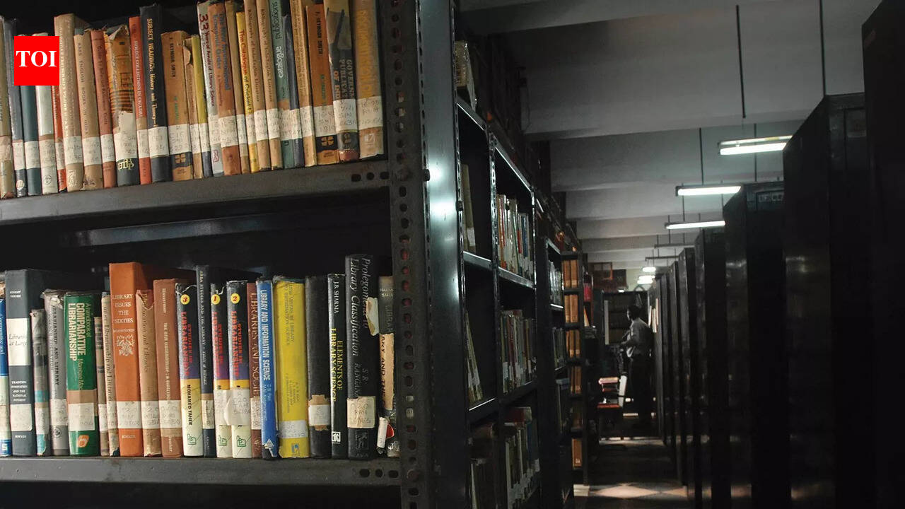 Govt plans to set up libraries at Baina, Curchorem